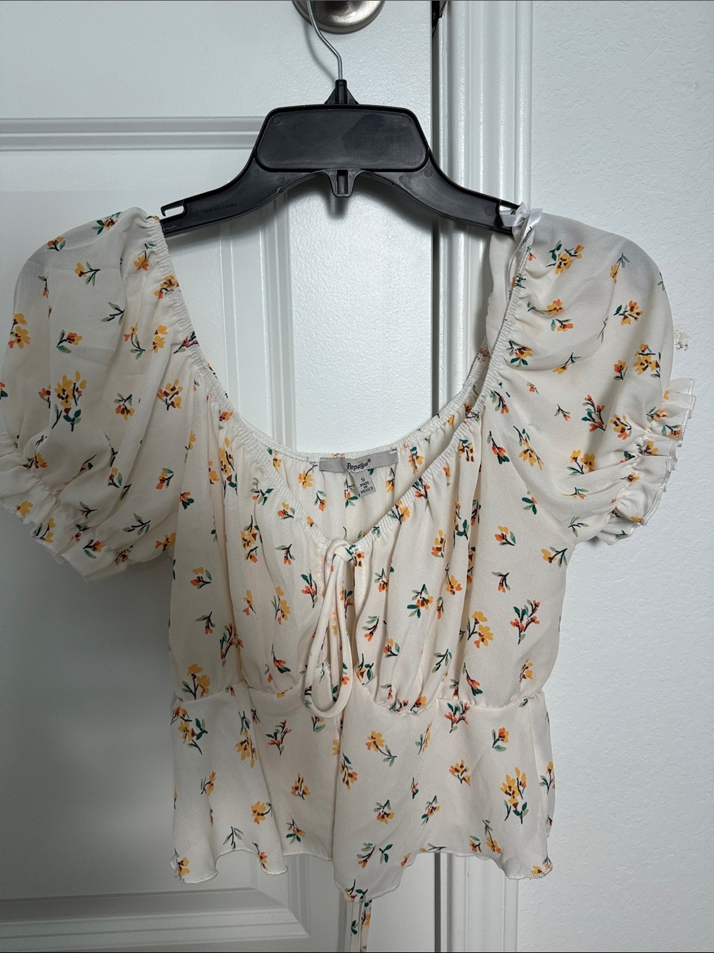 Papaya Cream Floral Puff Sleeve Blouse